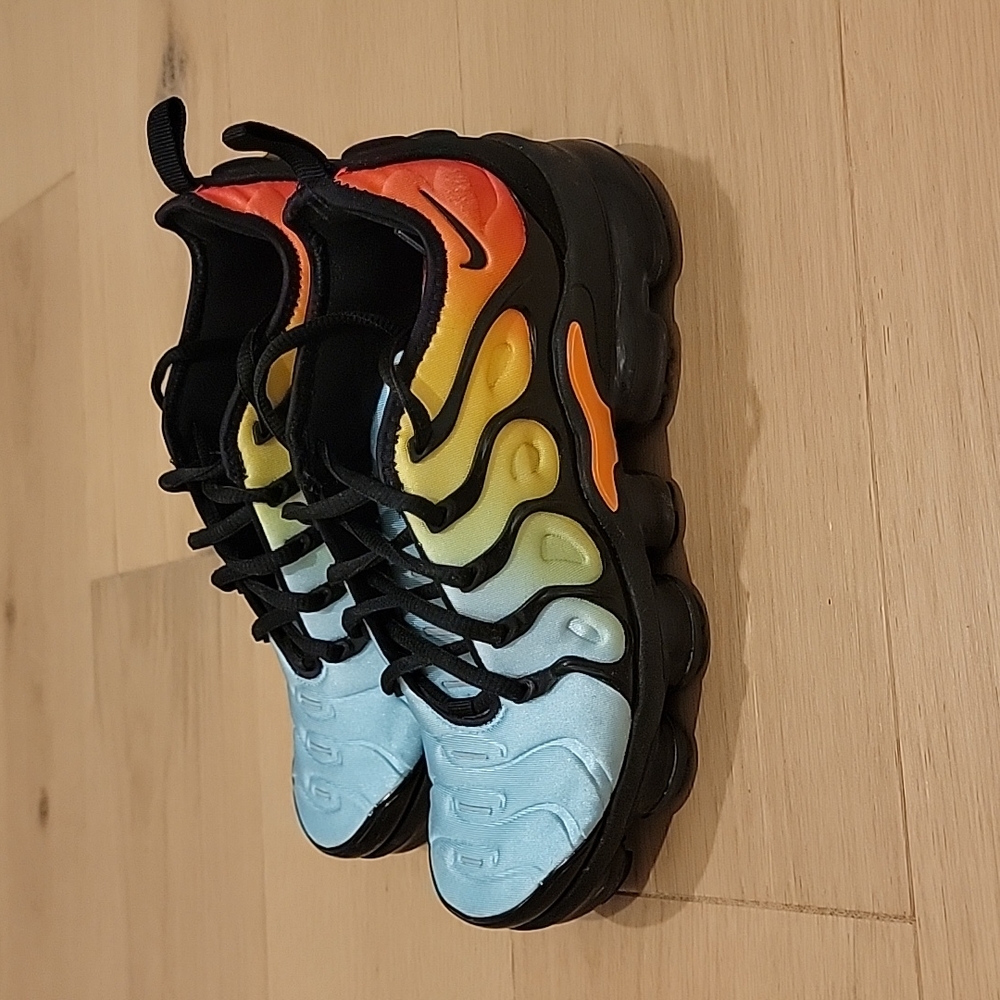 Nike Air VaporMax Plus